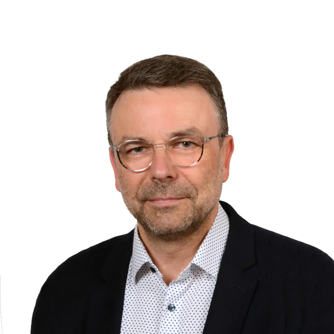 Zukunft Implantatprothetik: Digital. Präzise. Praxisnah